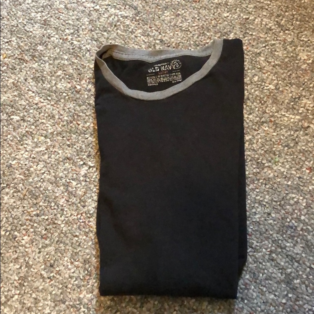 Used T-shirt by old navy size L - Picture 1 of 6
